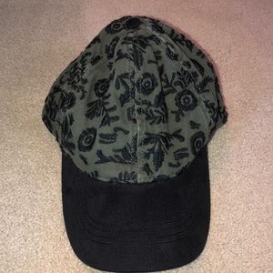 Lucky brand baseball hat